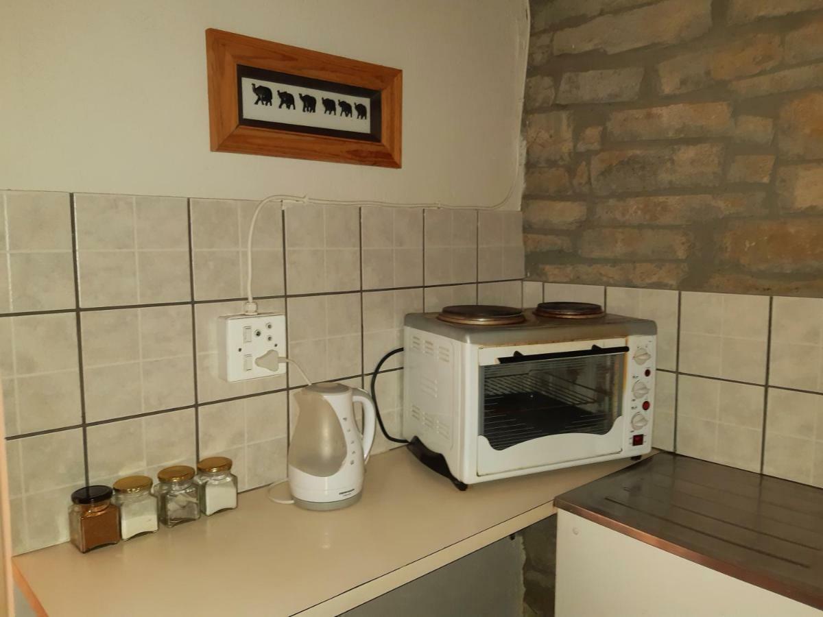 Sutherland Guest House Extérieur photo
